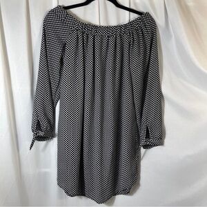 Express BlackWhitePolka Dot Off Shoulder Tunic Dress/ Small (Fits CuteOversized)